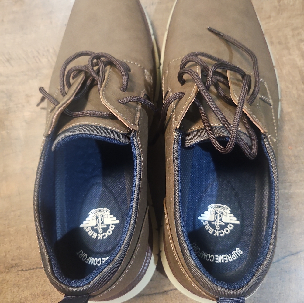 Dockers mens shoes size 10